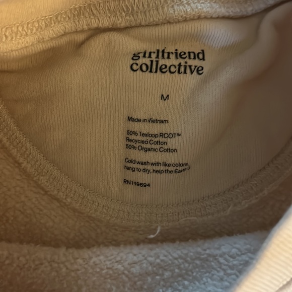 Girlfriend Collective Cropped Crewneck Sweatshirt Size Medium - Picture 2 of 3
